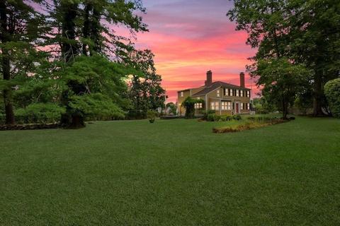 220 Locust St, Danvers, MA 01923 photo 41
