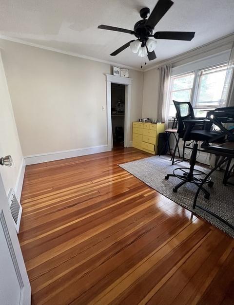 73 Waldorf St, Springfield, MA 01109 photo 24