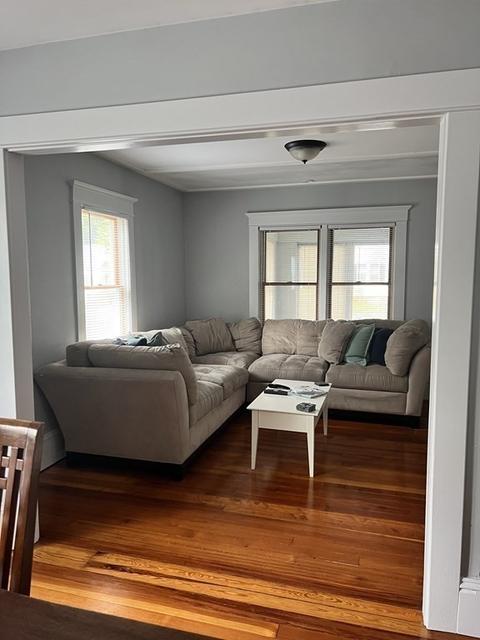 73 Waldorf St, Springfield, MA 01109 photo 7