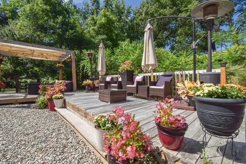 595 Roosevelt Ave, Springfield, MA 01118 photo 40