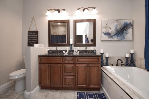 595 Roosevelt Ave, Springfield, MA 01118 photo 23
