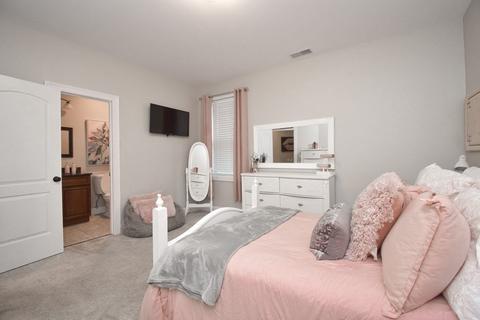 595 Roosevelt Ave, Springfield, MA 01118 photo 26