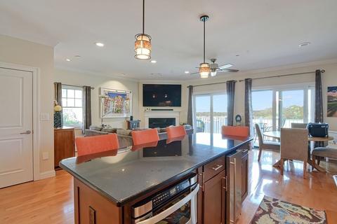 152 Water St #15, Danvers, MA 01923 photo 5