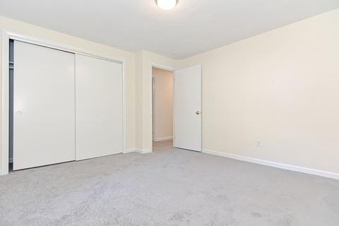 5 Picadilly St, Upton, MA 01568 photo 19