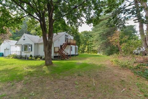 5 Picadilly St, Upton, MA 01568 photo 4