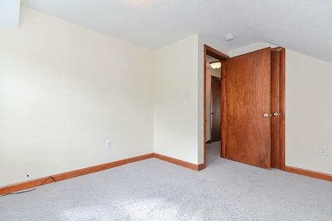 5 Picadilly St, Upton, MA 01568 photo 26