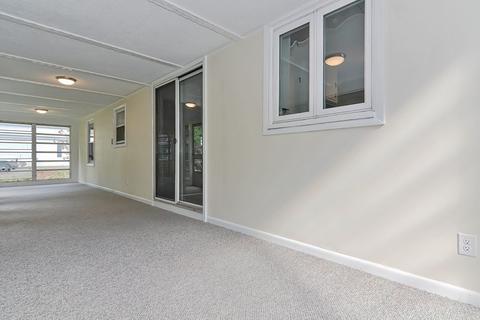 5 Picadilly St, Upton, MA 01568 photo 14