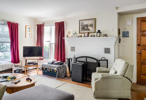 2 Suburban Rd, Worcester, MA 01602 photo 10