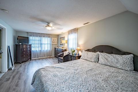 11 Gates Ave, Springfield, MA 01118 photo 21