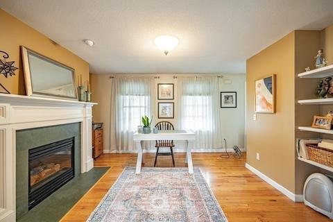 11 Gates Ave, Springfield, MA 01118 photo 18