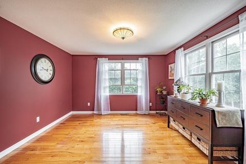 11 Gates Ave, Springfield, MA 01118 photo 16