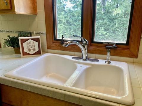 48 Debra Dr, Chicopee, MA 01020 photo 16