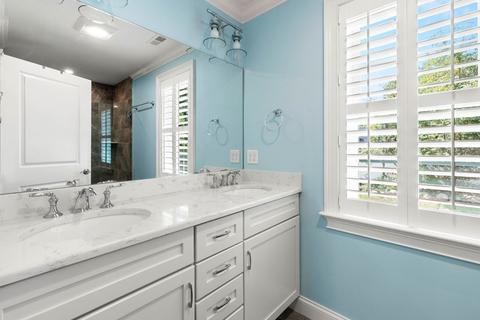 13 Colantoni Dr, Danvers, MA 01923 photo 14