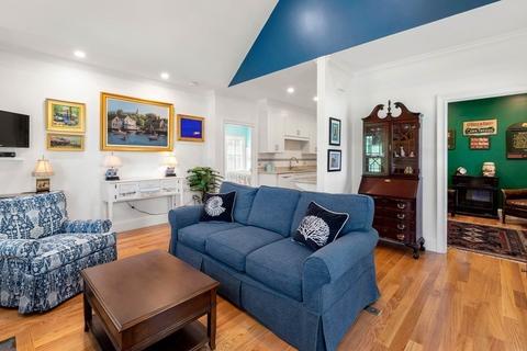 13 Colantoni Dr, Danvers, MA 01923 photo 22