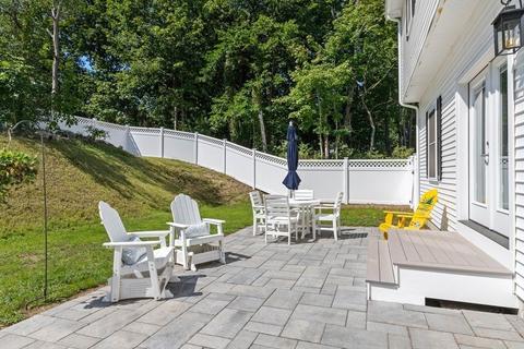 13 Colantoni Dr, Danvers, MA 01923 photo 36