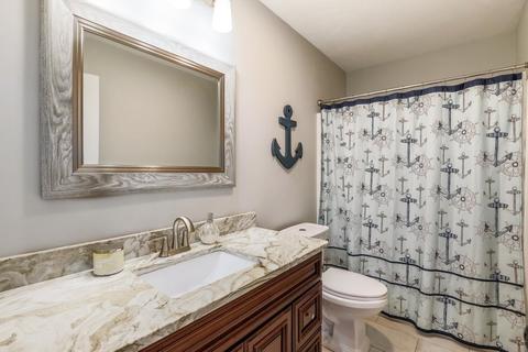 127 Derby St, Worcester, MA 01604 photo 15