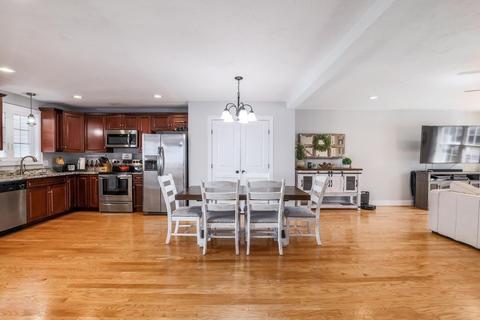 127 Derby St, Worcester, MA 01604 photo 10