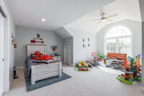 127 Derby St, Worcester, MA 01604 photo 22