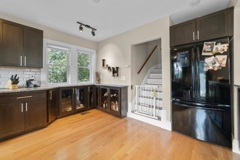 6 Harris St, Beverly, MA 01915 photo 6