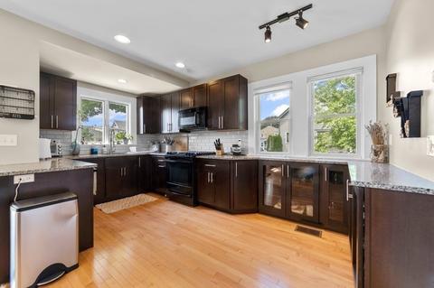 6 Harris St, Beverly, MA 01915 photo 3