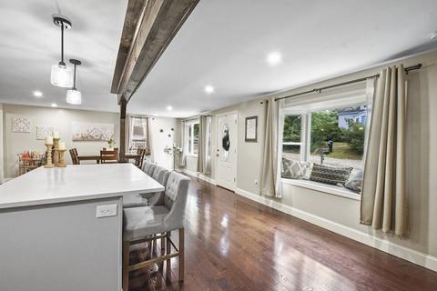 10 Seconset St, Worcester, MA 01602 photo 7