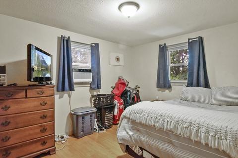 10 Seconset St, Worcester, MA 01602 photo 23