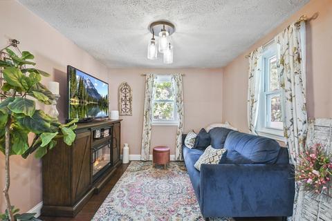 10 Seconset St, Worcester, MA 01602 photo 11