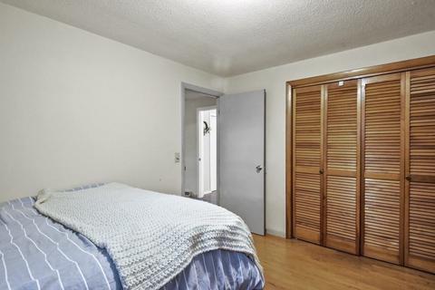 10 Seconset St, Worcester, MA 01602 photo 24