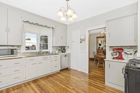 352 Cedar St, Dedham, MA 02026 photo 8