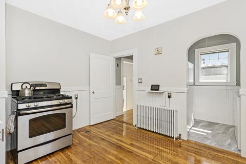 352 Cedar St, Dedham, MA 02026 photo 10
