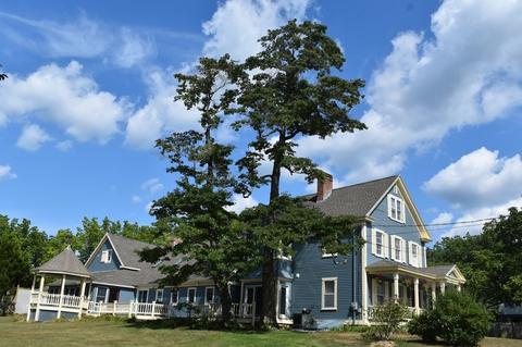 909 Massachusetts Ave, Lunenburg, MA 01462