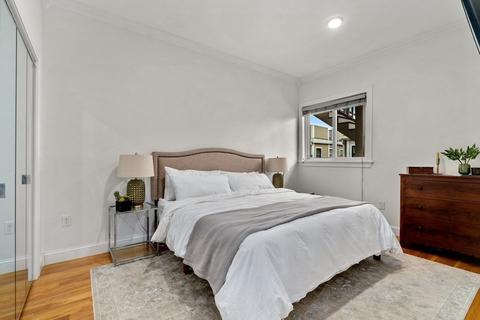 117 Heath St #1, Somerville, MA 02145 photo 10