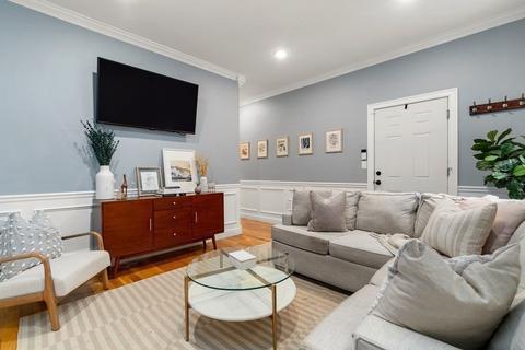 117 Heath St #1, Somerville, MA 02145 photo 8