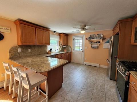 106 Surf Dr, Mashpee, MA 02649 photo 4