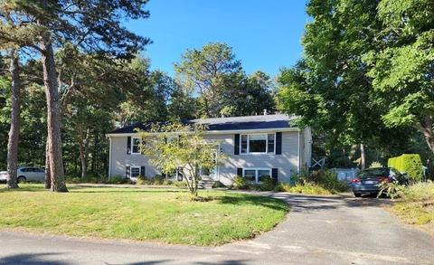 106 Surf Dr, Mashpee, MA 02649 photo 2