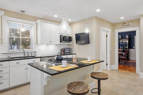 26 Howard St, Ayer, MA 01432 photo 7