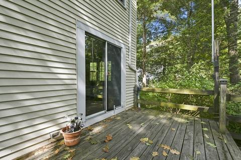 8 Sandra Cir, Mendon, MA 01756 photo 24