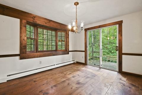 8 Sandra Cir, Mendon, MA 01756 photo 11
