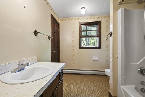 8 Sandra Cir, Mendon, MA 01756 photo 19