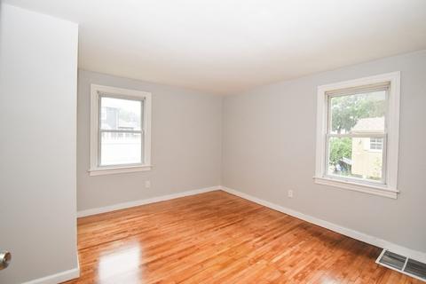 99 Jenness St, Springfield, MA 01104 photo 9