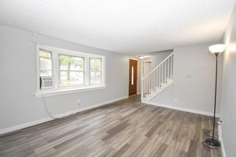 99 Jenness St, Springfield, MA 01104 photo 6