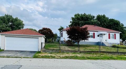 92 Oman St, Fall River, MA 02721 photo 1