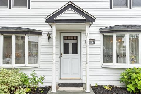 9 Summit Ave, Saugus, MA 01906 photo 4