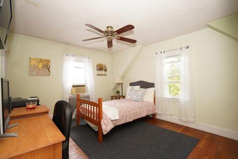 81 E Bacon St, Plainville, MA 02762 photo 28