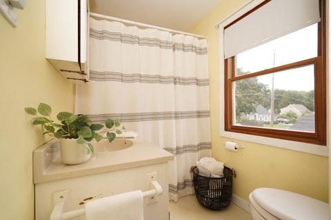 81 E Bacon St, Plainville, MA 02762 photo 30
