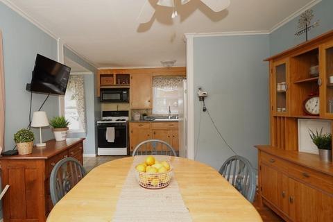 81 E Bacon St, Plainville, MA 02762 photo 20