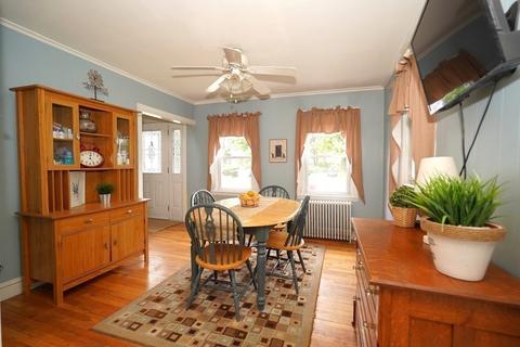 81 E Bacon St, Plainville, MA 02762 photo 12