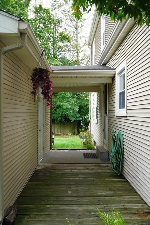 81 E Bacon St, Plainville, MA 02762 photo 32