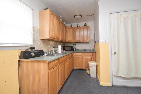 132 Abbe Ave, Springfield, MA 01107 photo 8