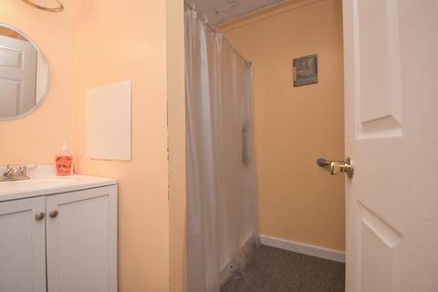 132 Abbe Ave, Springfield, MA 01107 photo 9
